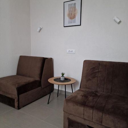 Hotel Djerdan Kraljevo Esterno foto