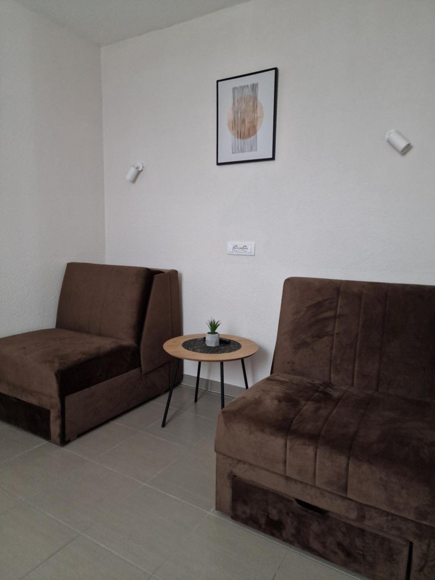 Hotel Djerdan Kraljevo Esterno foto