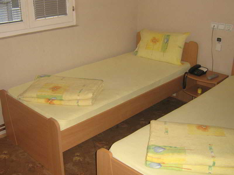 Hotel Djerdan Kraljevo Camera foto